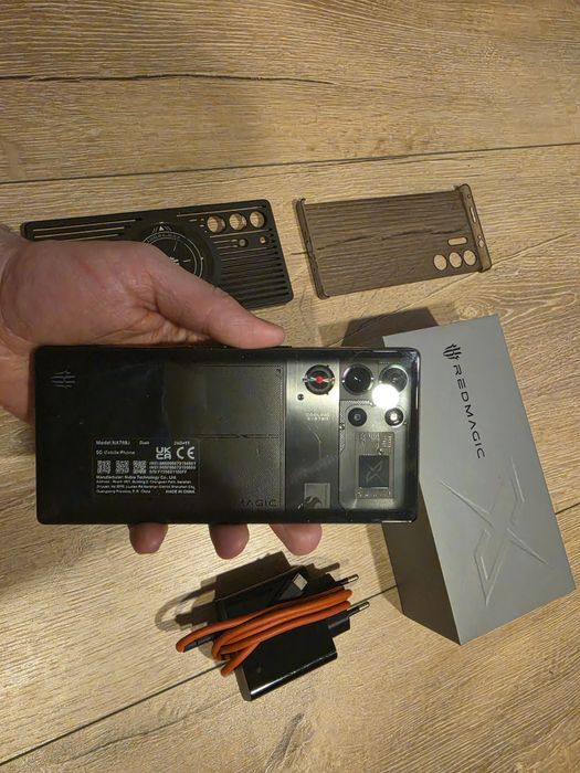 Red magic 10 pro 1TB 24GB RAM