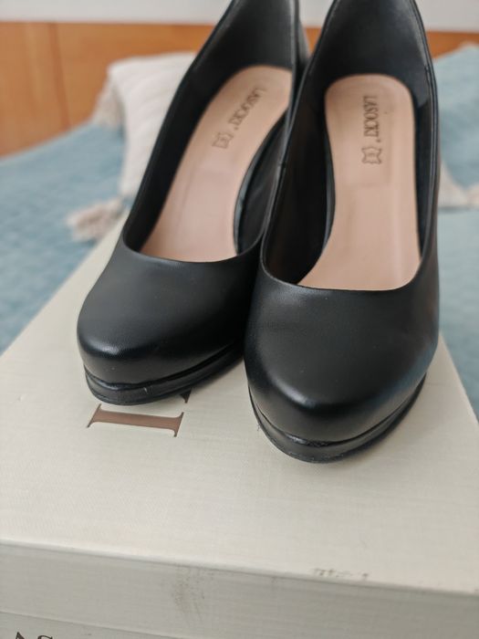 Półbuty na obcasie pantofle Lasocki 35