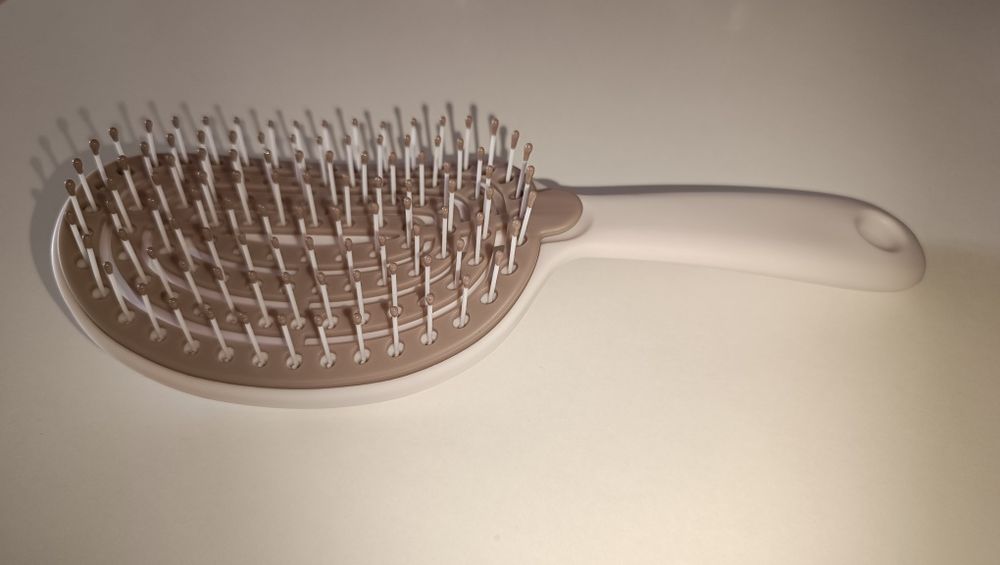 Szczotka do włosów samoczyszcząca