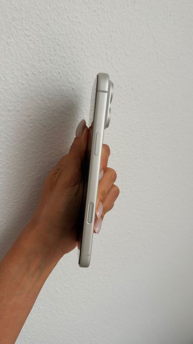 3 iPhones 17 Pro Max 1 TB (menos de 1 ano de uso)
