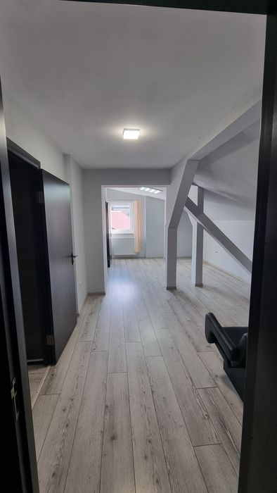 Оренда офісних приміщень в центрі м. Хуст