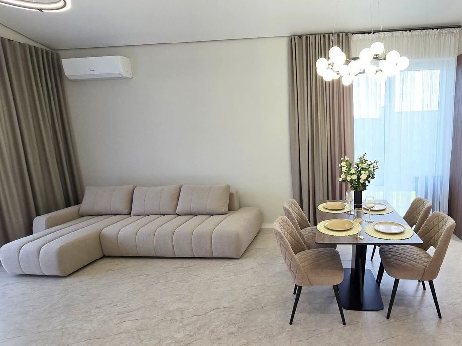 Одноповерховий будинок в КМ 141 м2 з газом новий ремонт с. Ходосівка