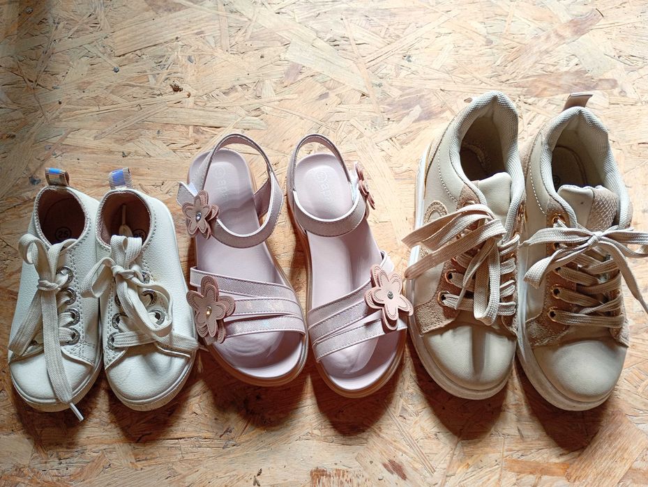 Sprzedam Buty dla dziewczynki