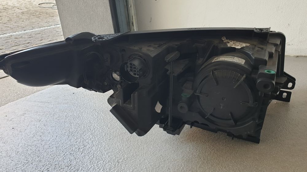 Vendo conjunto de Ótica para Range Rover Evoque