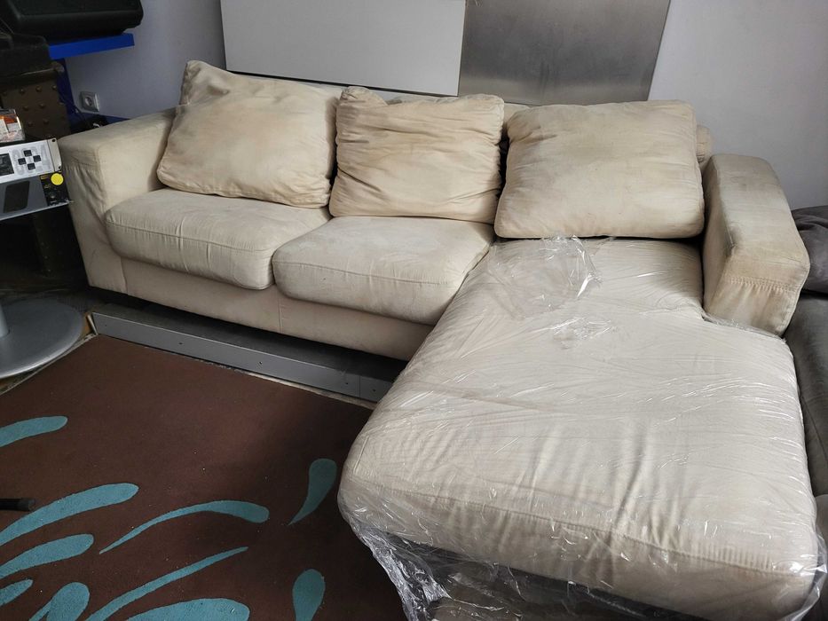 sofas variados  todas as cores todos os geitos