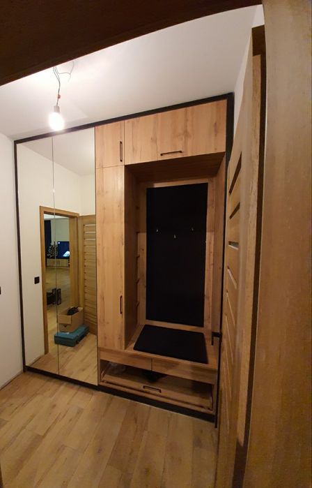 Kuchnie, łazienki, szafy biura MEBLE NA WYMIAR