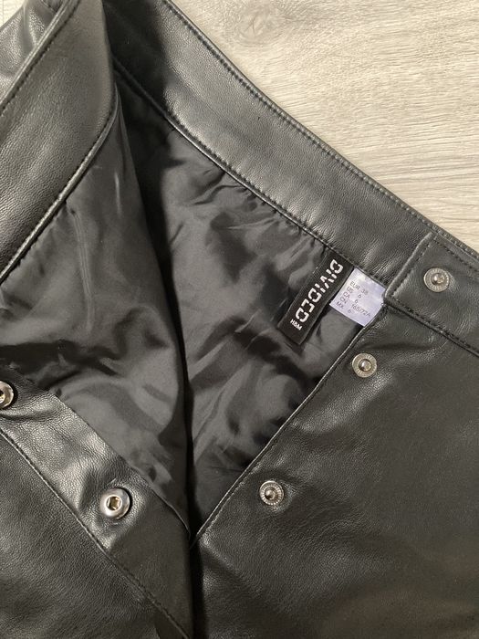 Кожаная юбка Divided