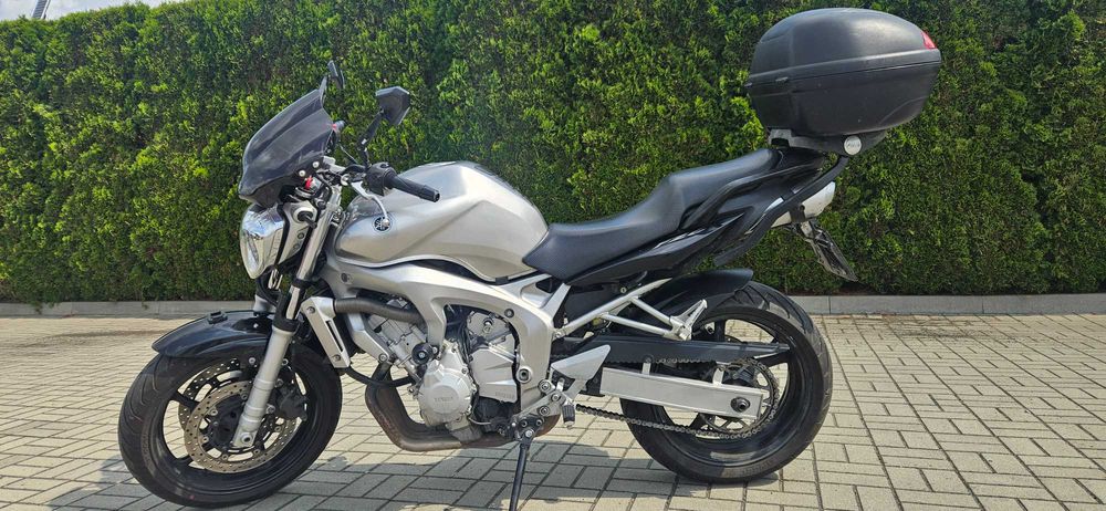 Sprzedam Yamaha FZ6