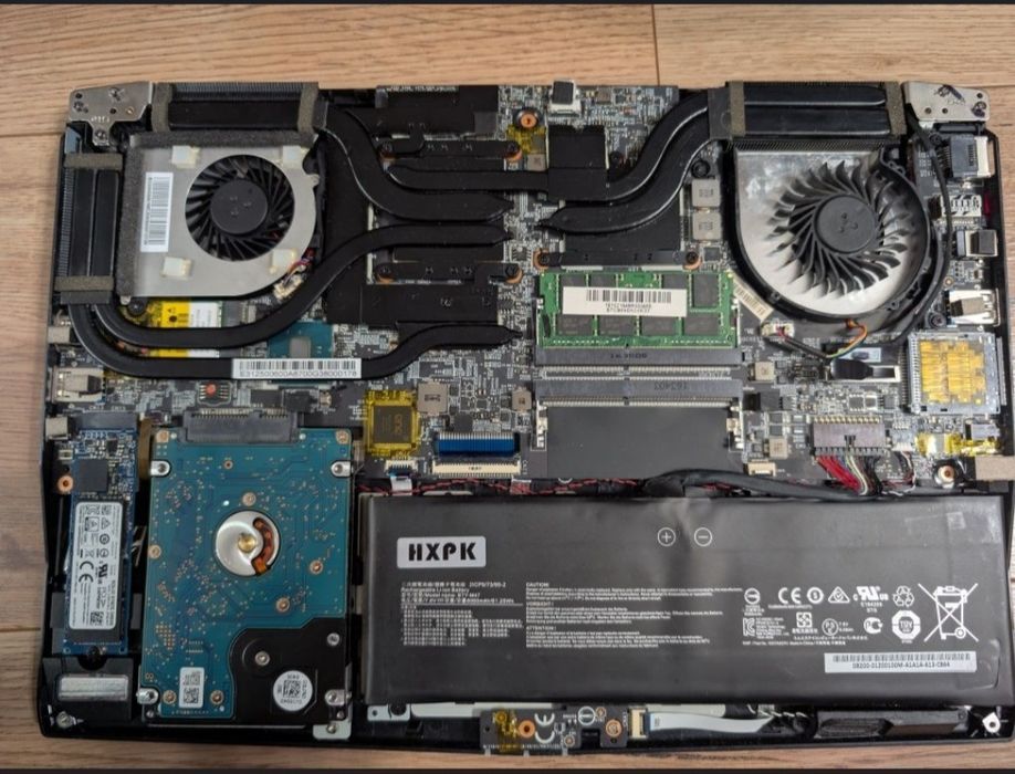 Ігровий ноутбук MSI GS43VR 7RE Phantom Pro