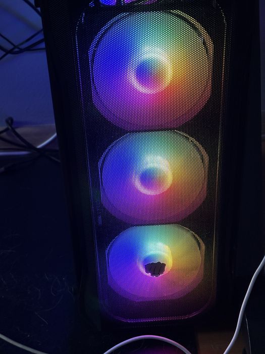 Na sprzedaz zestaw komputer+monitor 500 hz