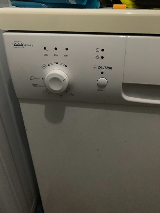 Máquina de lavar a loiça  whirlpool