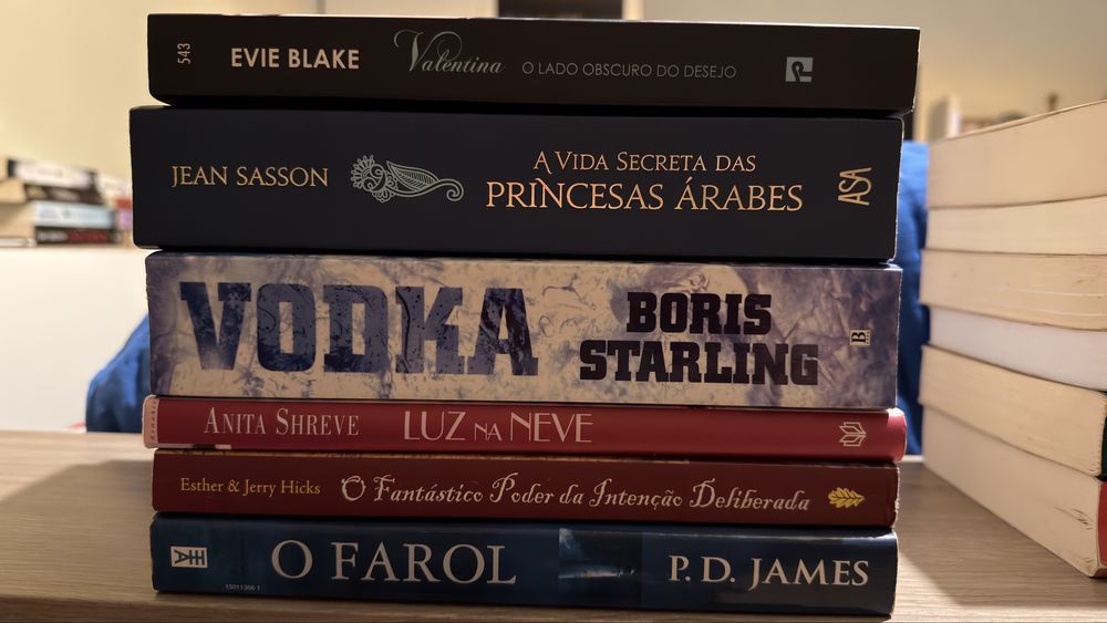 Varios livros a 5€ cada!