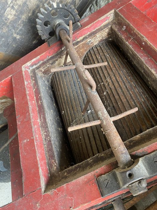 Esmagador de uva | alfaia