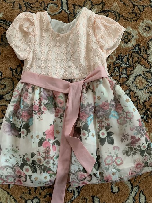 Плаття для дівчинки