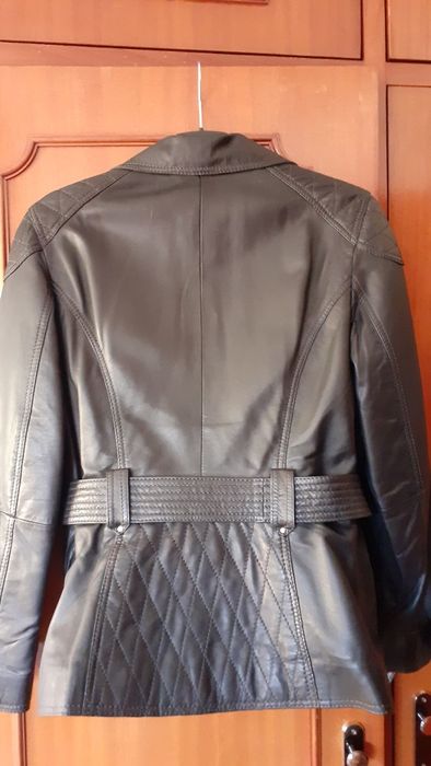 Casaco para senhora em pele genuina