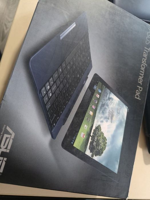 Планшет Asus Pad Transformer TF300T 16Gb