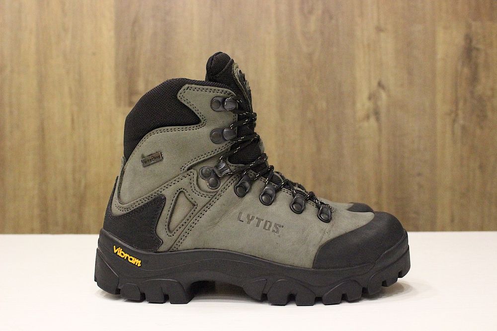 Ботинки трекинговые Gore-tex® Vibram Кожа