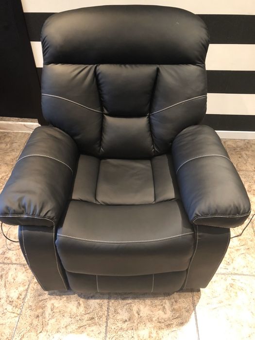 Sofá Novo elétrico em Pele Sintética com várias posições e massagens