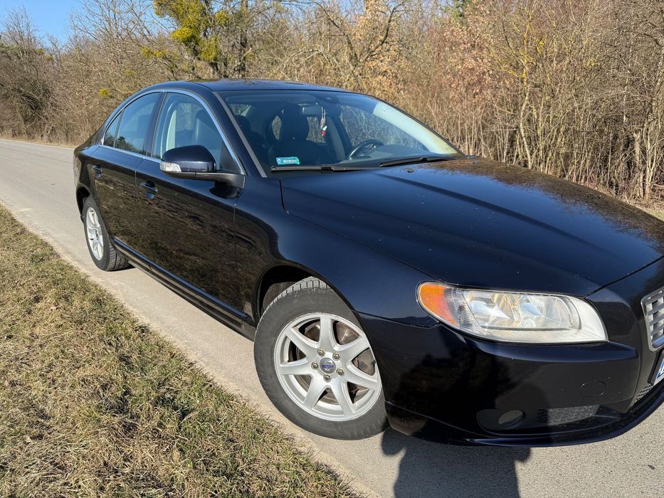 Volvo S80