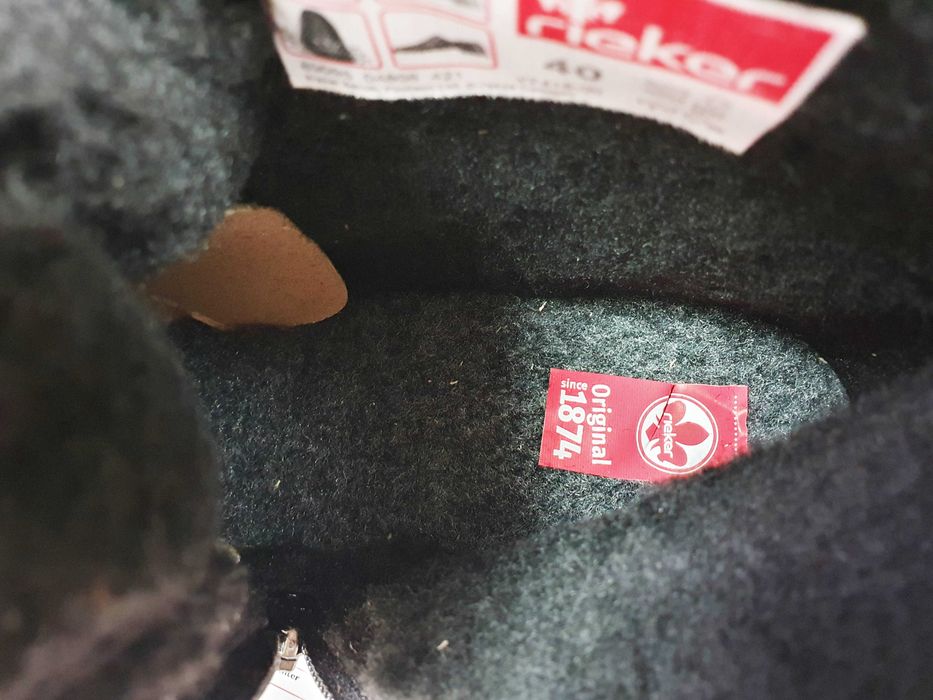 Жіночі черевики Rieker 40 25.5 см 9 US чорні