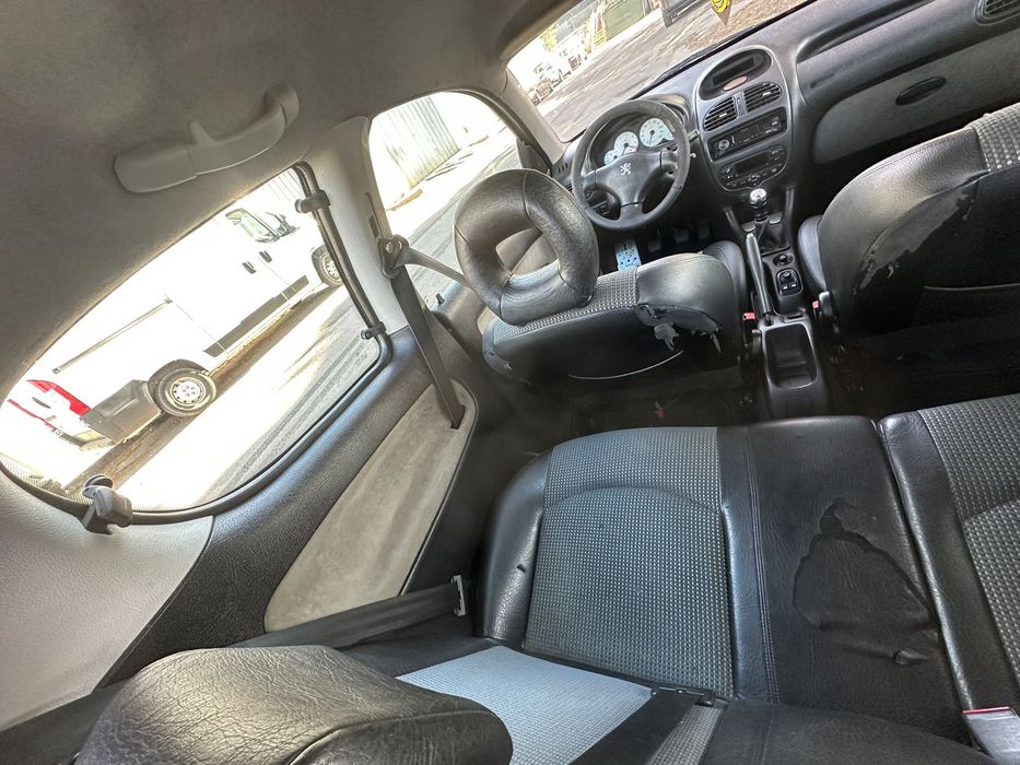 Peugeot 206 1.6 gti