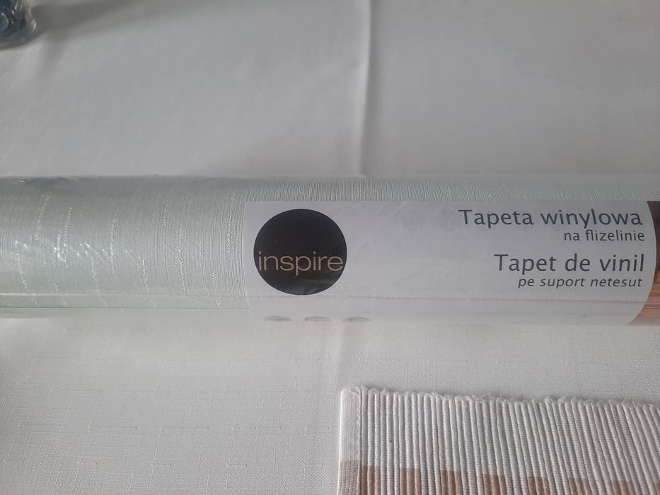 Winylowa tapeta jedna rolka