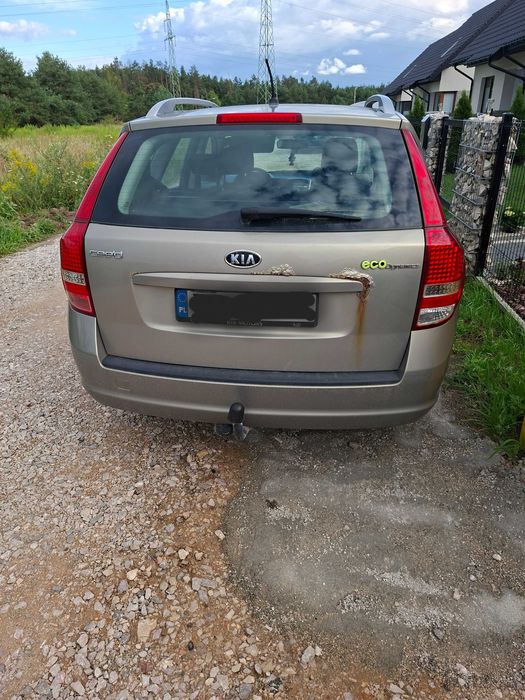 Samochód Kia Ceed 1,6 diesel
