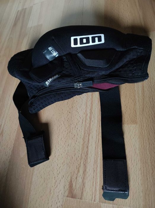 Joelheiras ION K-Pact ZIP