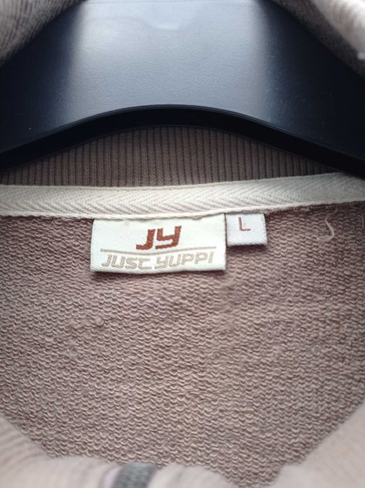 Bluza męska z  dzianiny.