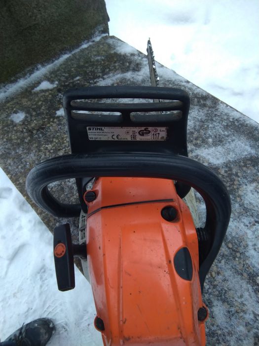 Sprzedam piłe Stihl MS 241C 3,1 KM