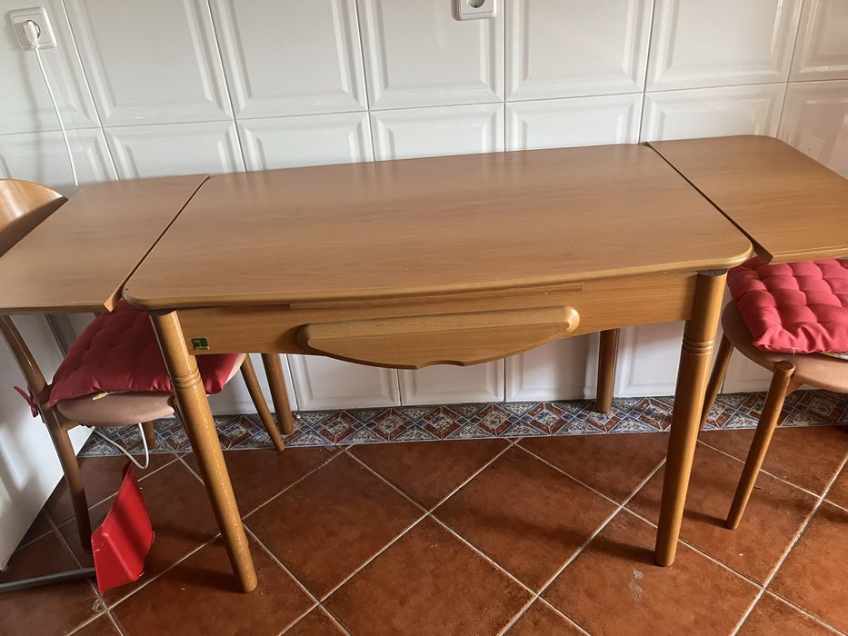 Mesa  de extensivel cozinha