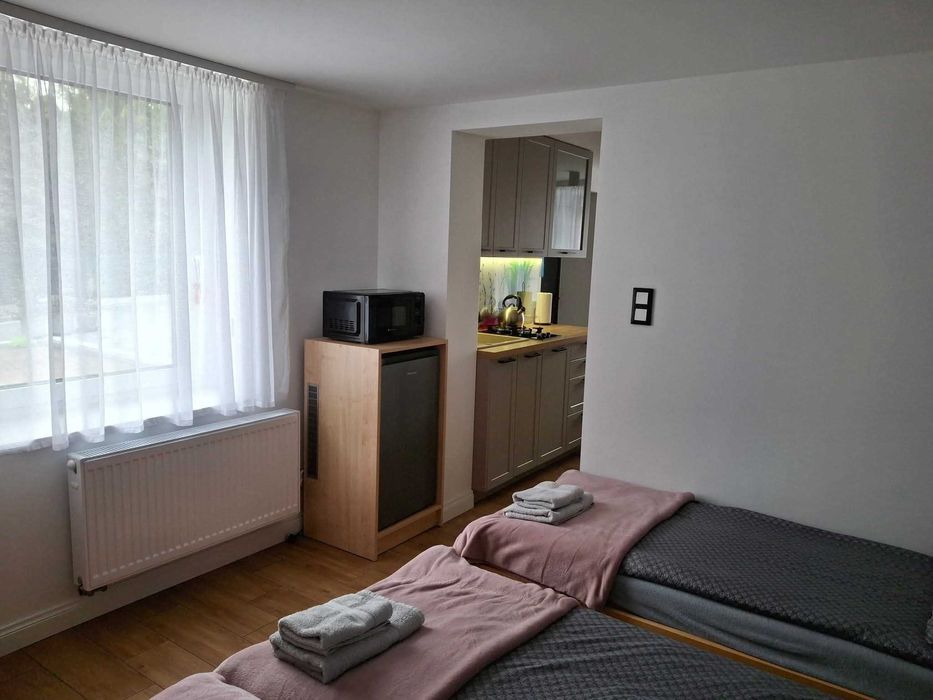 domek i pokoje gościnne  nad jeziorem-noclegi Mazury