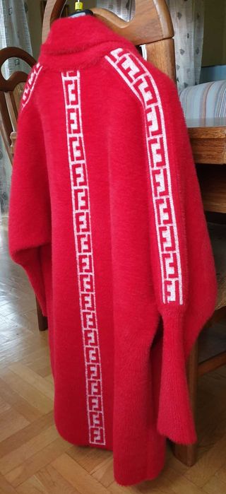 Super ciepły długi sweter - narzutka
