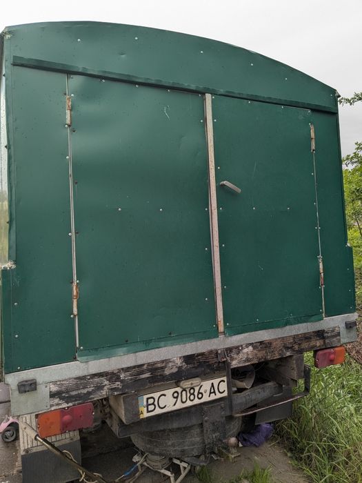 УАЗ грузовий фургон бензин газ