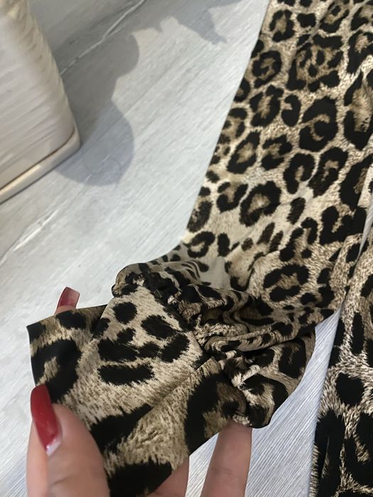 Розкішна сукня плаття