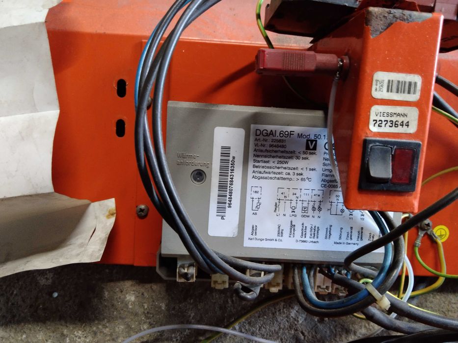 Sterownik Viessmann Trimatik automat palnikowy Dungs