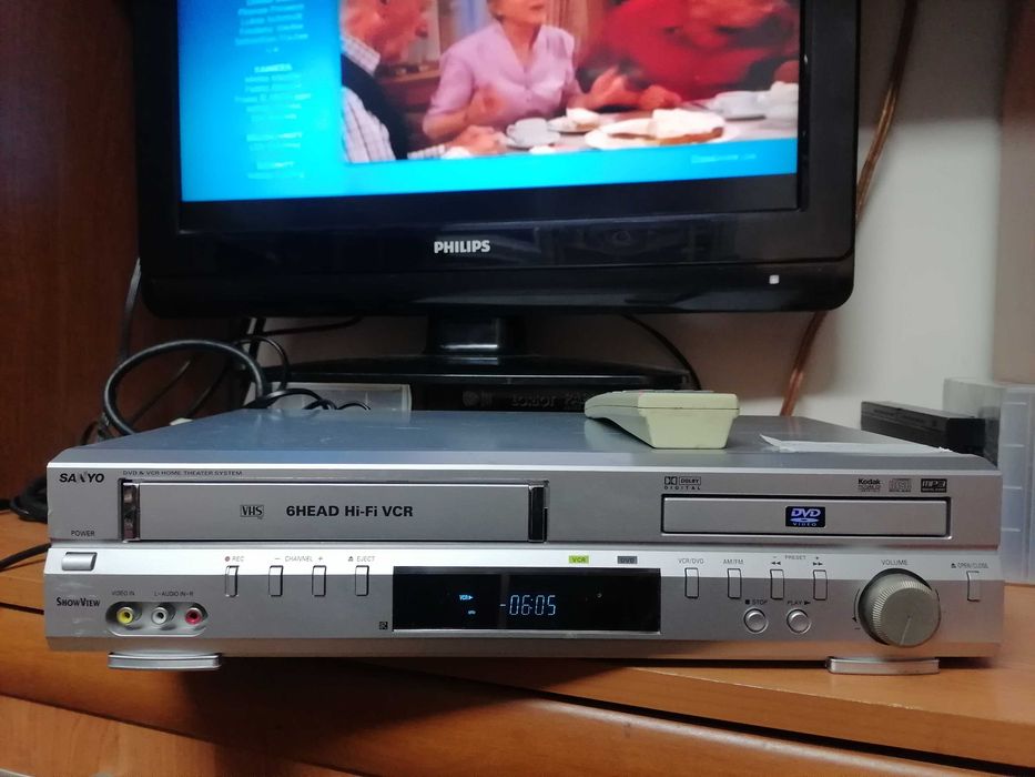 Magnetowid VHS Sanyo JCX-TS3000 HI-FI stereo Tuner  pilot COMBO