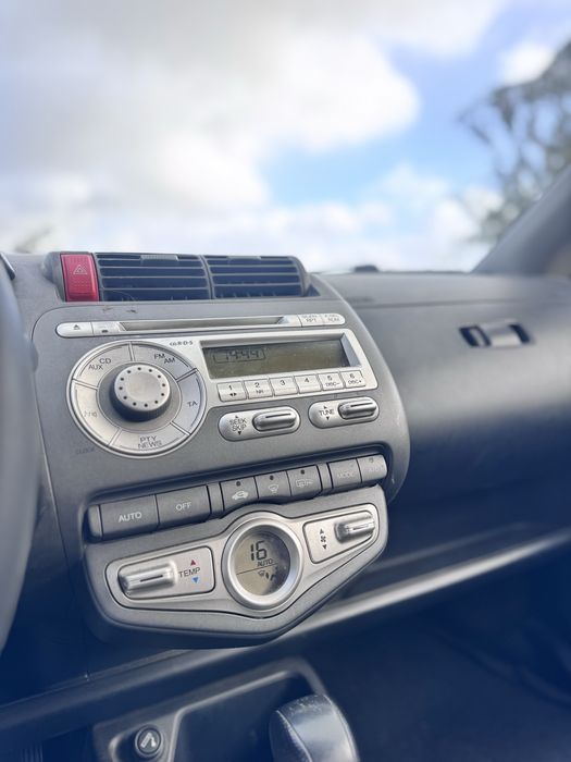 HONDA JAZZ 1400 AUTOMATICO 6/2007 otimo estado