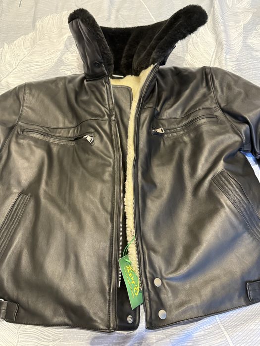 Зимова шкіряна чоловіча куртка