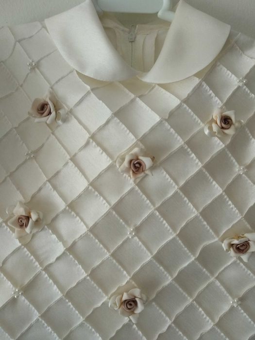 Vestido de Cerimónia Creme c/ flores Criança 8 Anos