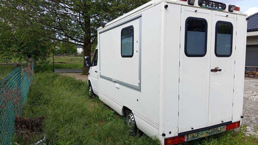 Food truck Mercedes - Sprinter 316 CDI 2005r
