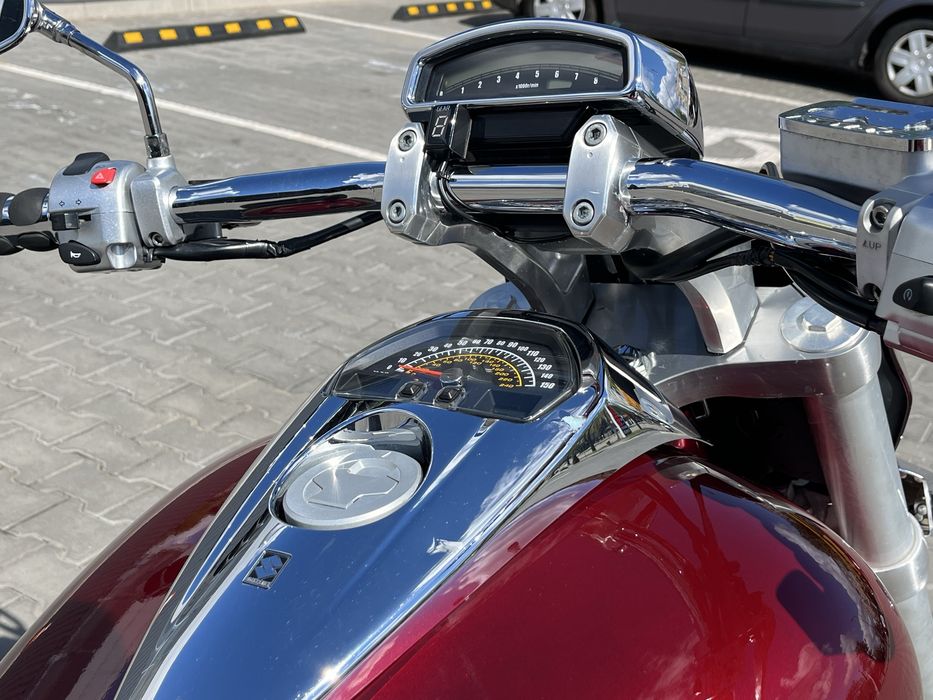 suzuki boulevard m109r vzr1800