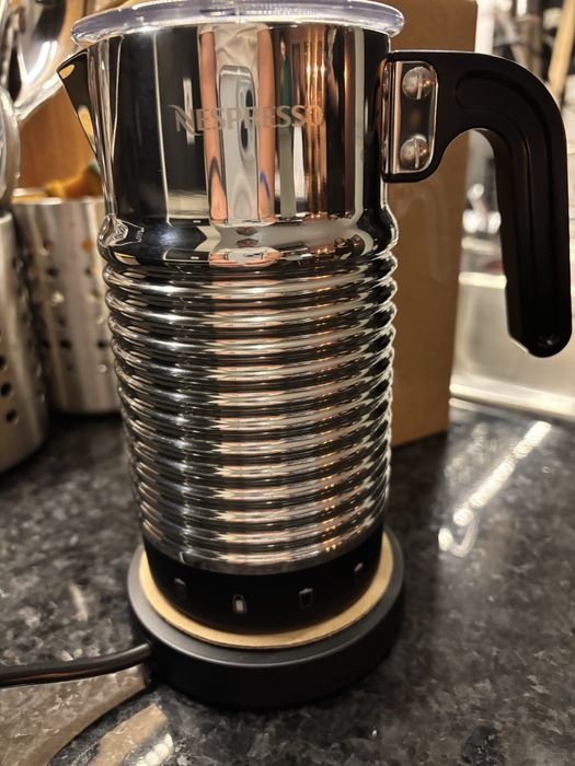 Maquina de bebidas quentes