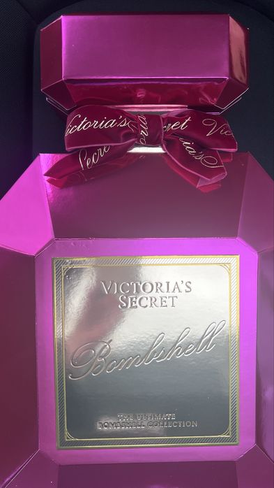 Подарунковий набір victoria`s secret bombshell