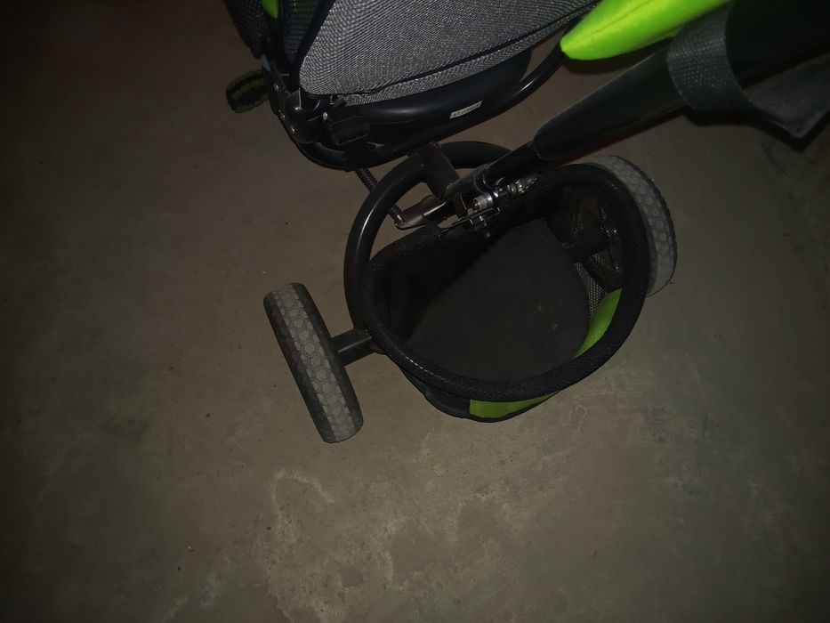 Rowerek dziecięcy trójkołowy TOYZ
