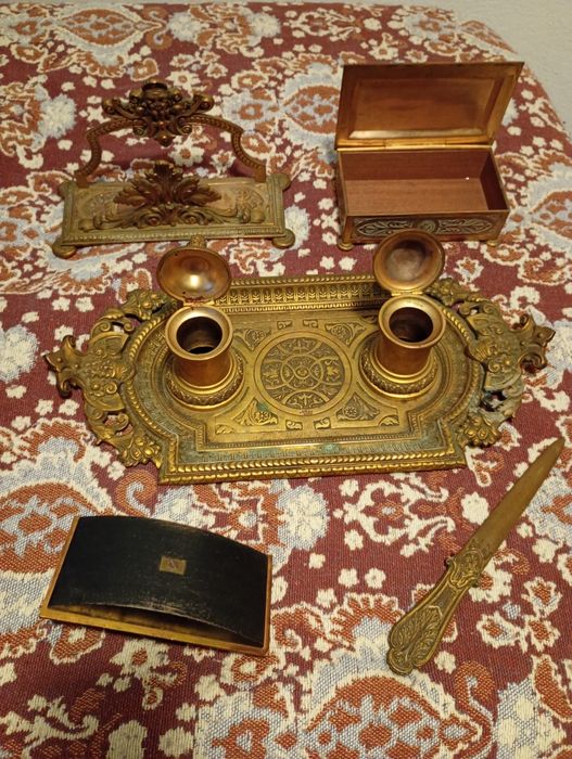 Antigo Conjunto de Escritório Antigo