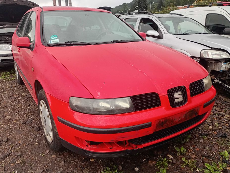 Seat Leon I 1,6 LP3G błotnik lewy, części transport FV dostawa