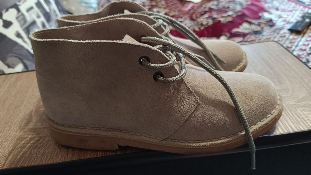 Замшеві черевики дезерти