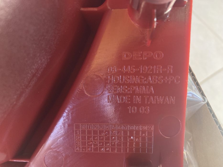 Farolim Seat Ibiza tras lado drt