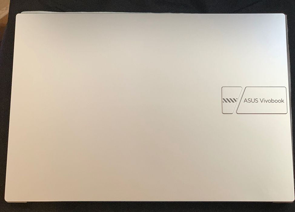 Portátil ASUS i7